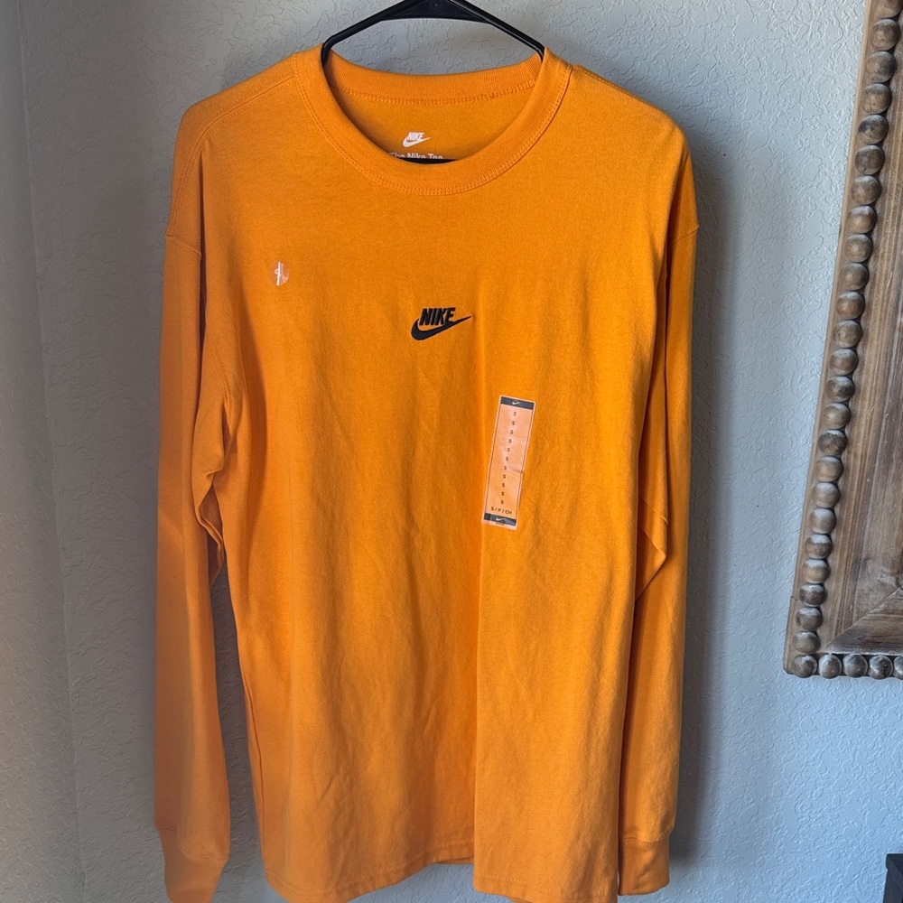 Nike Men's Vibrant Orange Long Sleeve Tee